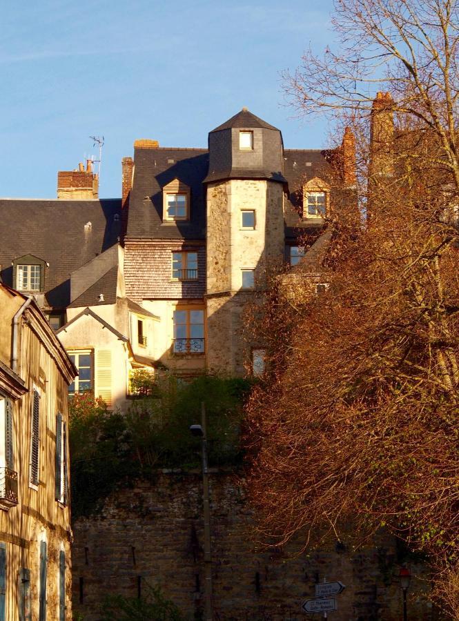 Logis Saint-Flaceau Le Mans Exteriör bild